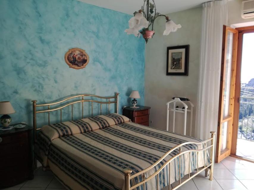 Bed and Breakfast Domus Gaia Amalfi Zewnętrze zdjęcie